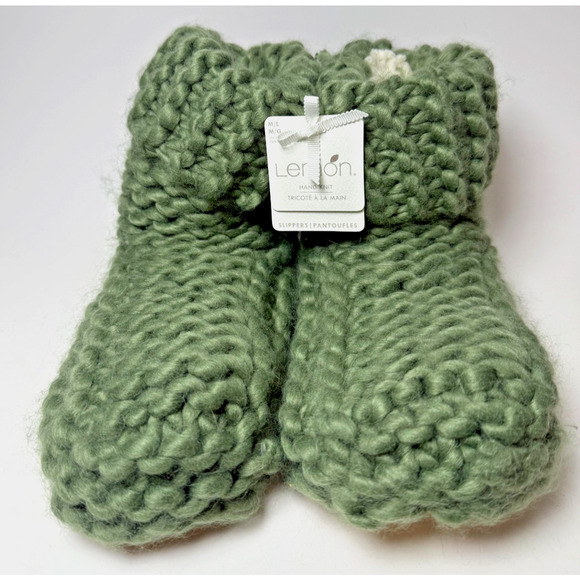 Lemon Anthropologie Hand Knit Sherpa Lined Slippers Booties Size M/L Green NEW - Picture 1 of 6